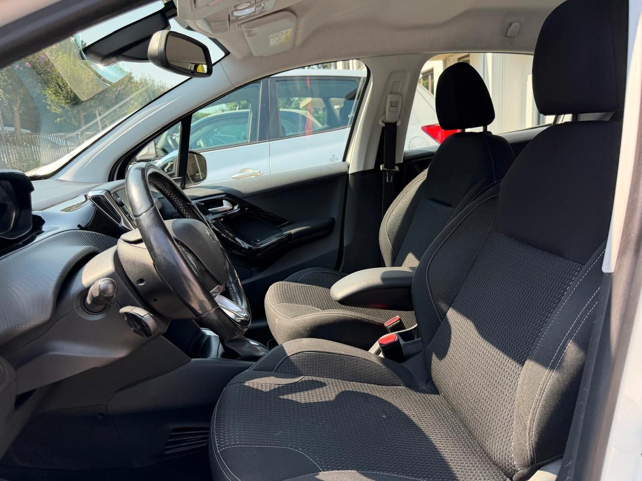 Peugeot 208 1.2 82 5 porte Allure