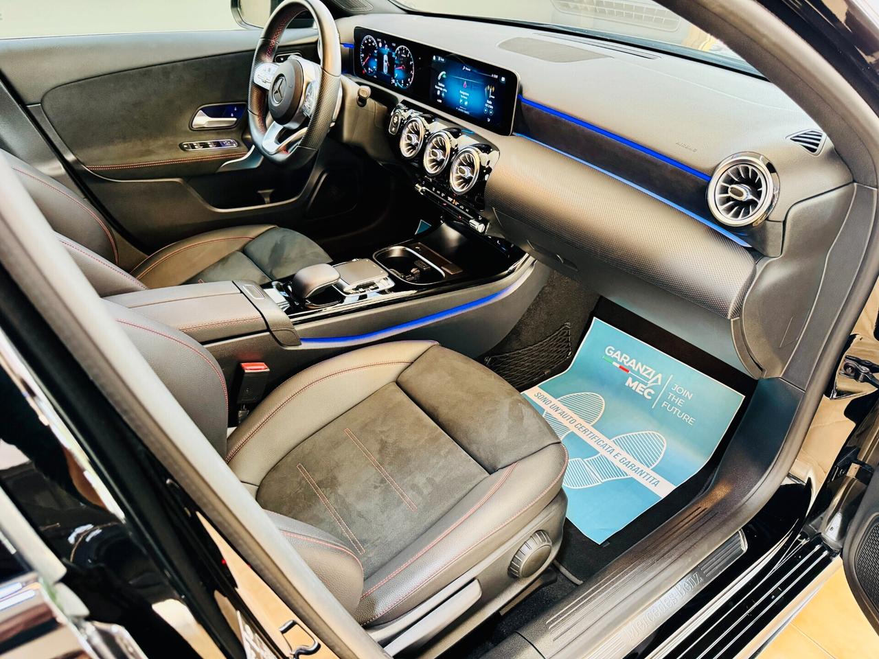 Mercedes-benz A 180 AMG Automatic Premium / Night Pack Display PRO