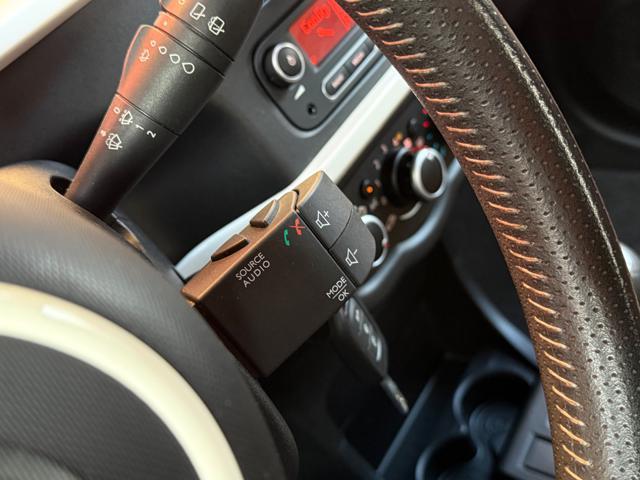 RENAULT Twingo SCe Stop&Start Intens