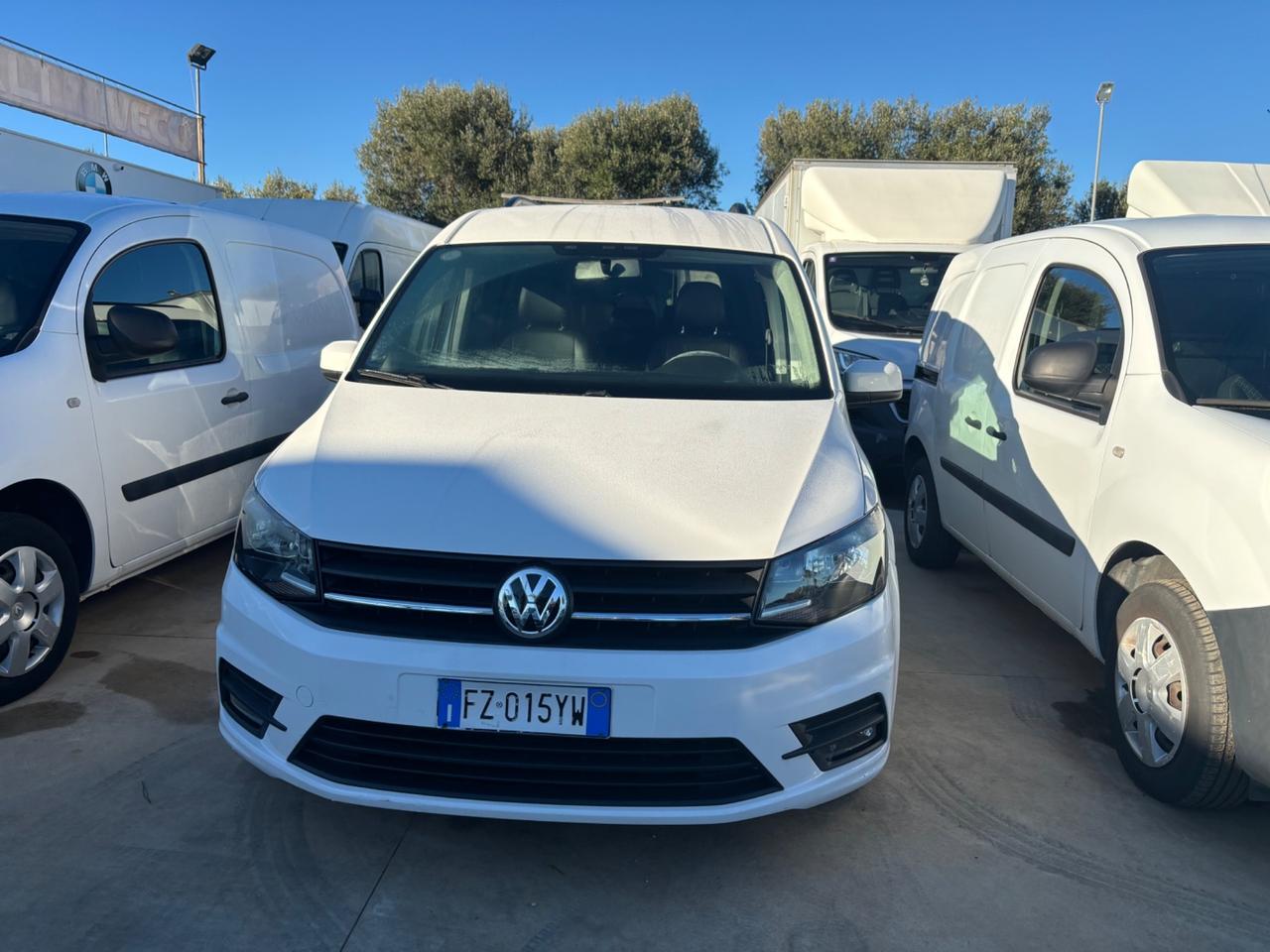 Volkswagen Caddy 7 posti - 2.0 TDI 150 CV DSG Highline Maxi - 2020