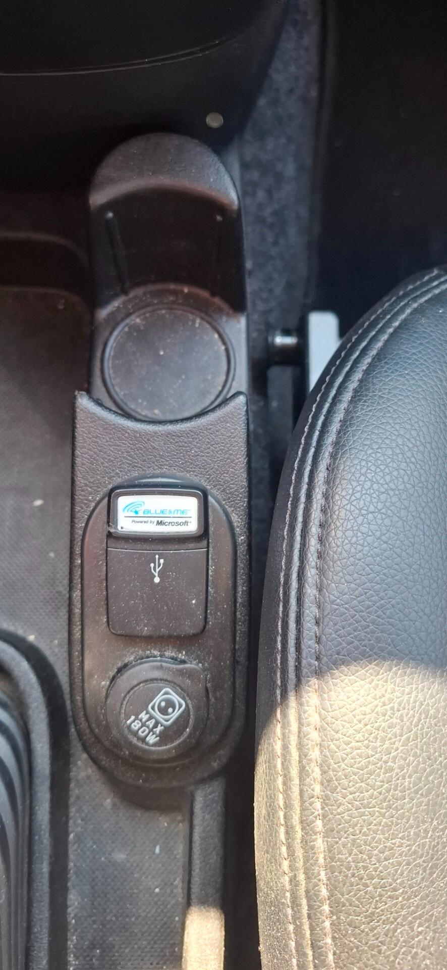 Fiat Qubo 1.3 MJT 95 CV Dynamic trasporto disabili e invalidi con sedile passeggero estraibile