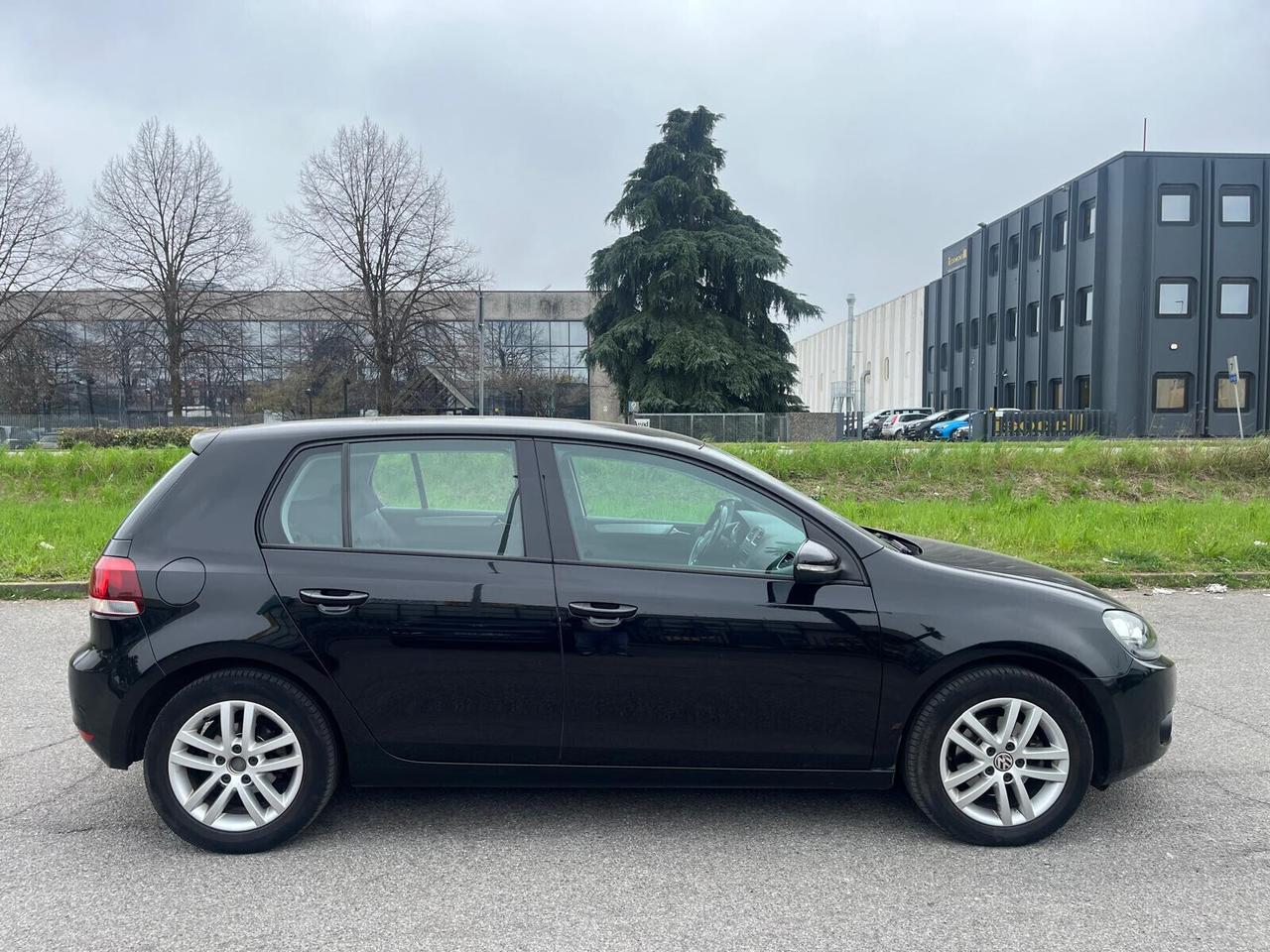 Volkswagen Golf 1.6 TDI DPF 5p. Highline