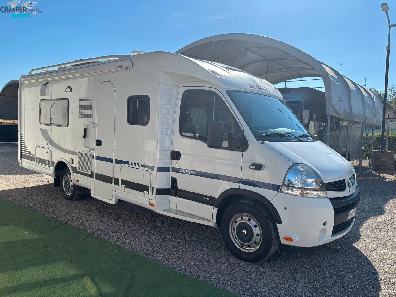 DETHLEFFS ESPRIT 7094 RT - Semintegrale con letto alla francese in coda