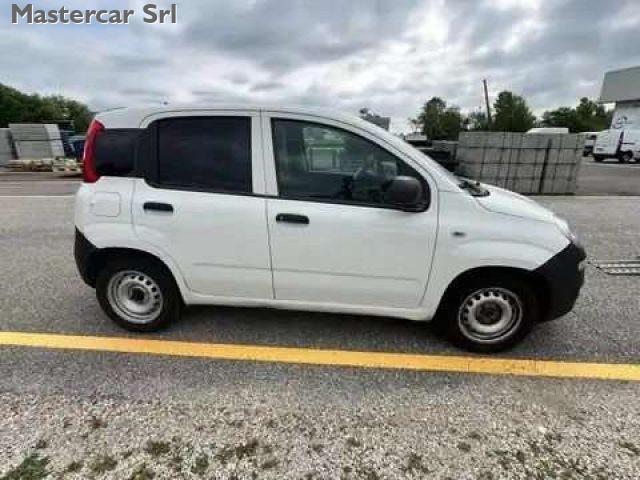 FIAT Panda VAN 1.0 HYBRID POP 70CV 2 POSTI - GD089TL