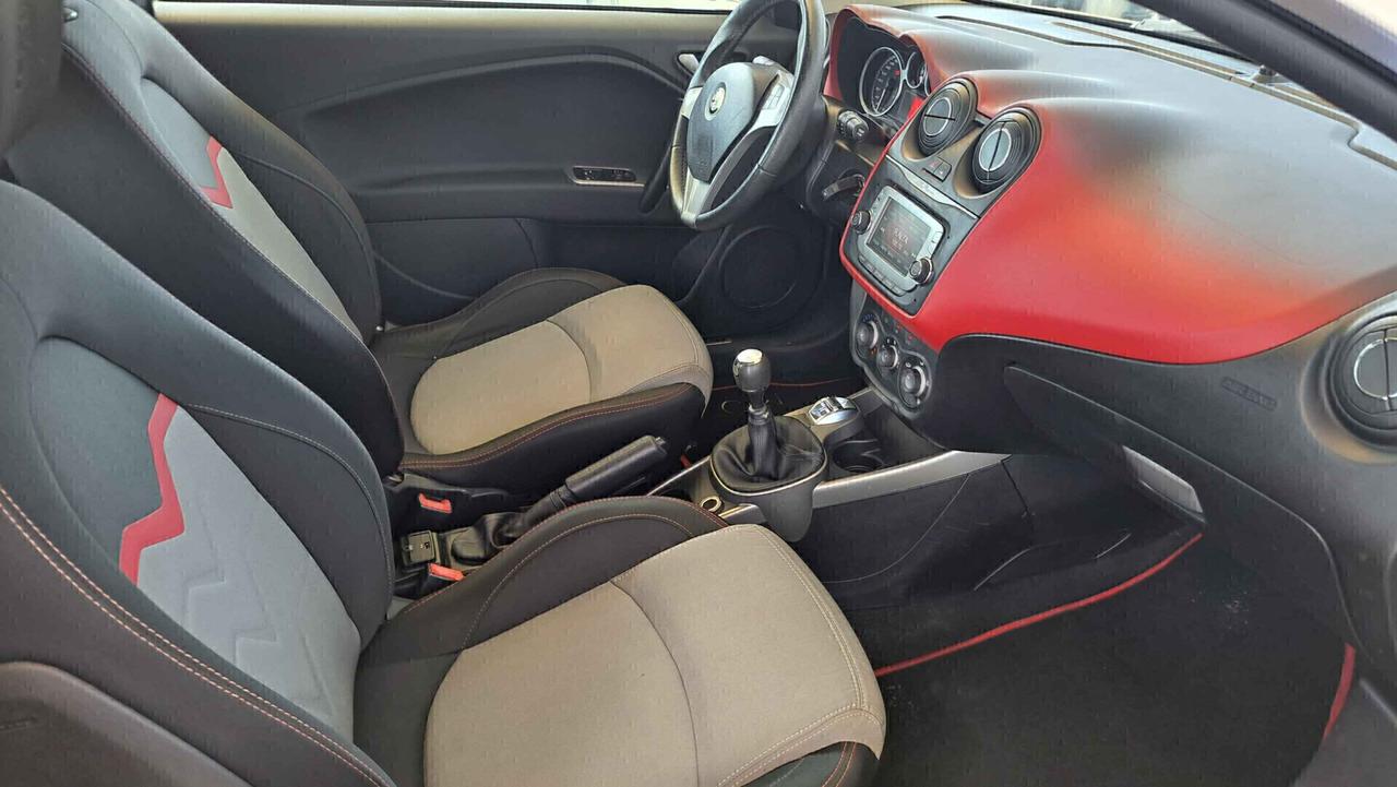 Alfa Romeo MiTo 1.3 JTDm 85 CV S&S Distinctive