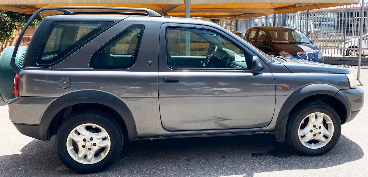 Land Rover Freelander 2.0 Td4 16V cat 3p. Soft. S