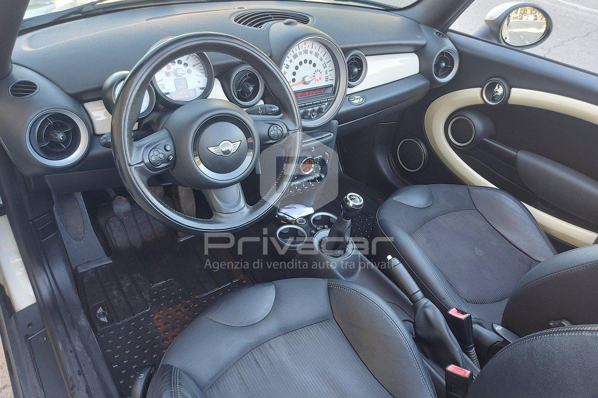 MINI Mini 1.6 16V Cooper D Cabrio