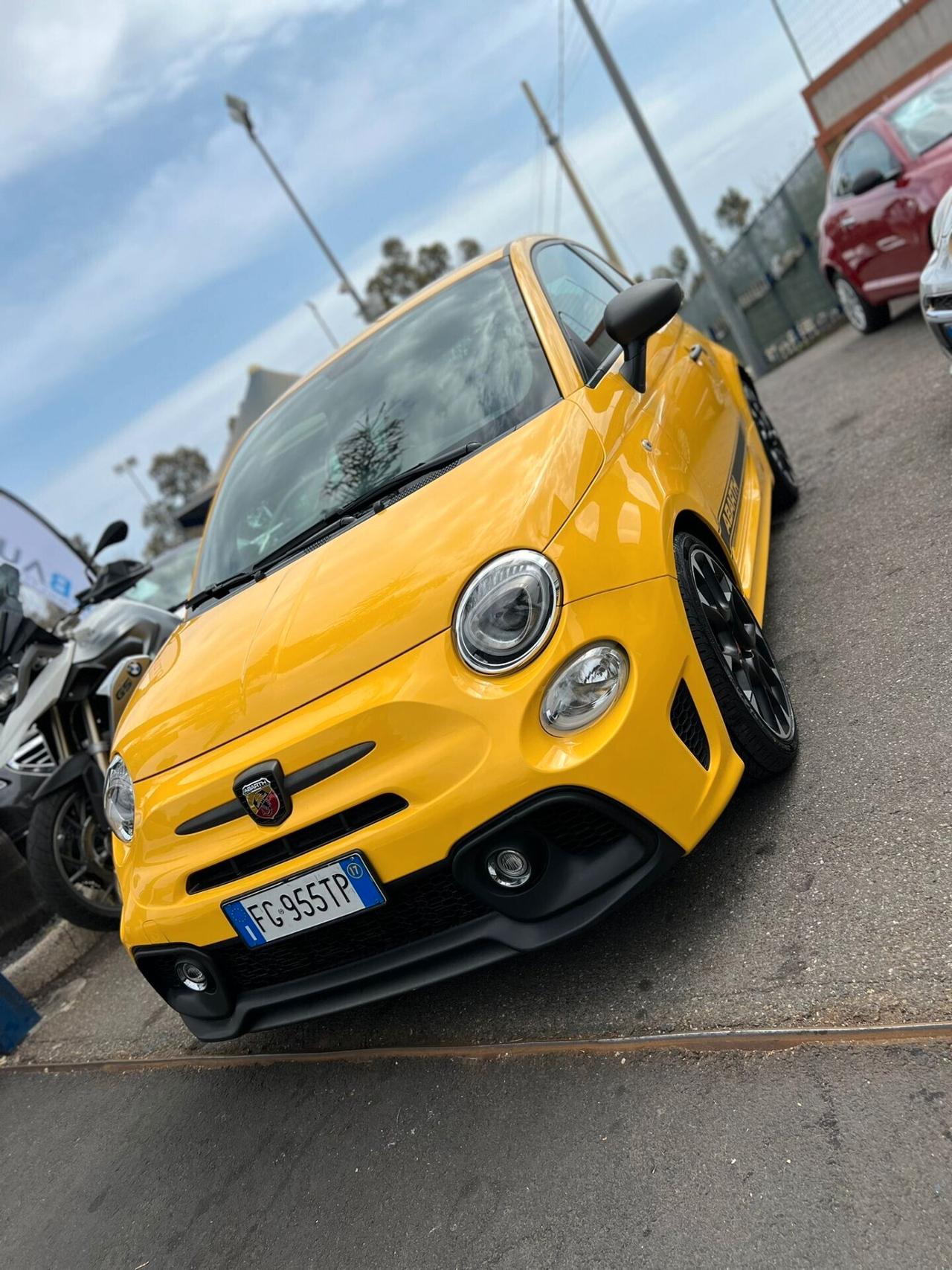 Abarth 595 1.4 Turbo T-Jet 180 CV Competizione