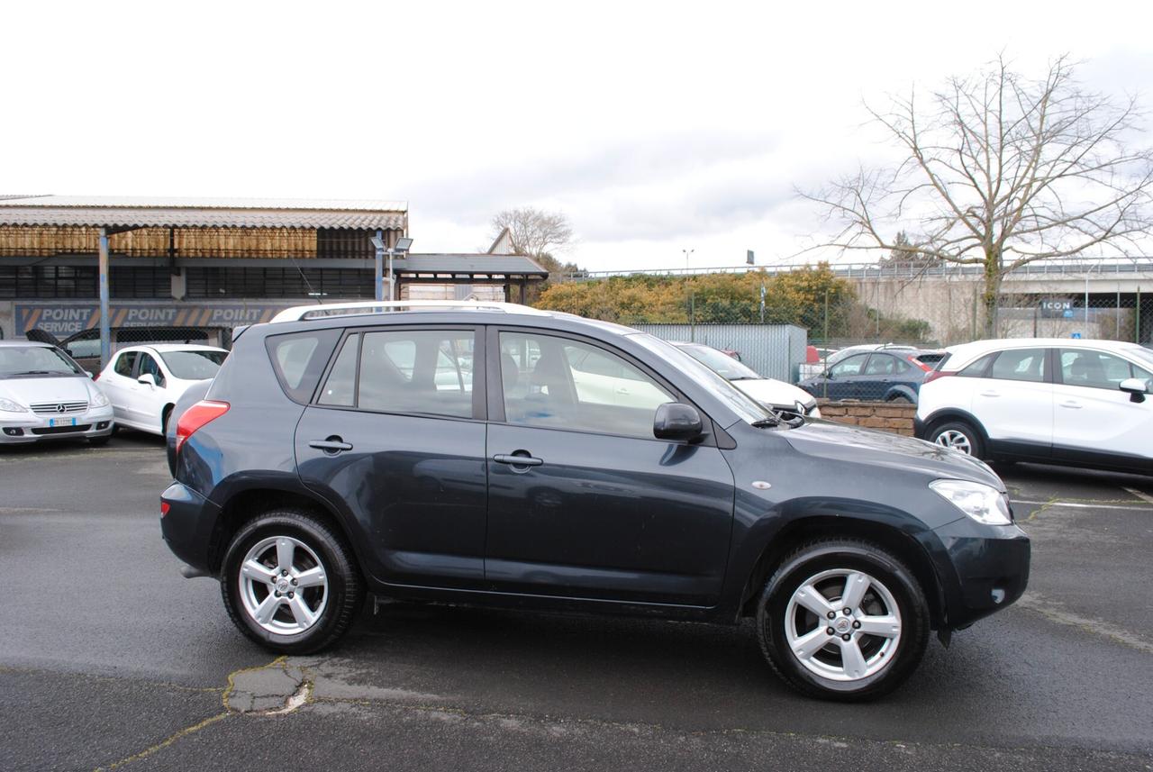 TOYOTA RAV 4 2.2 D-4D 136 CV