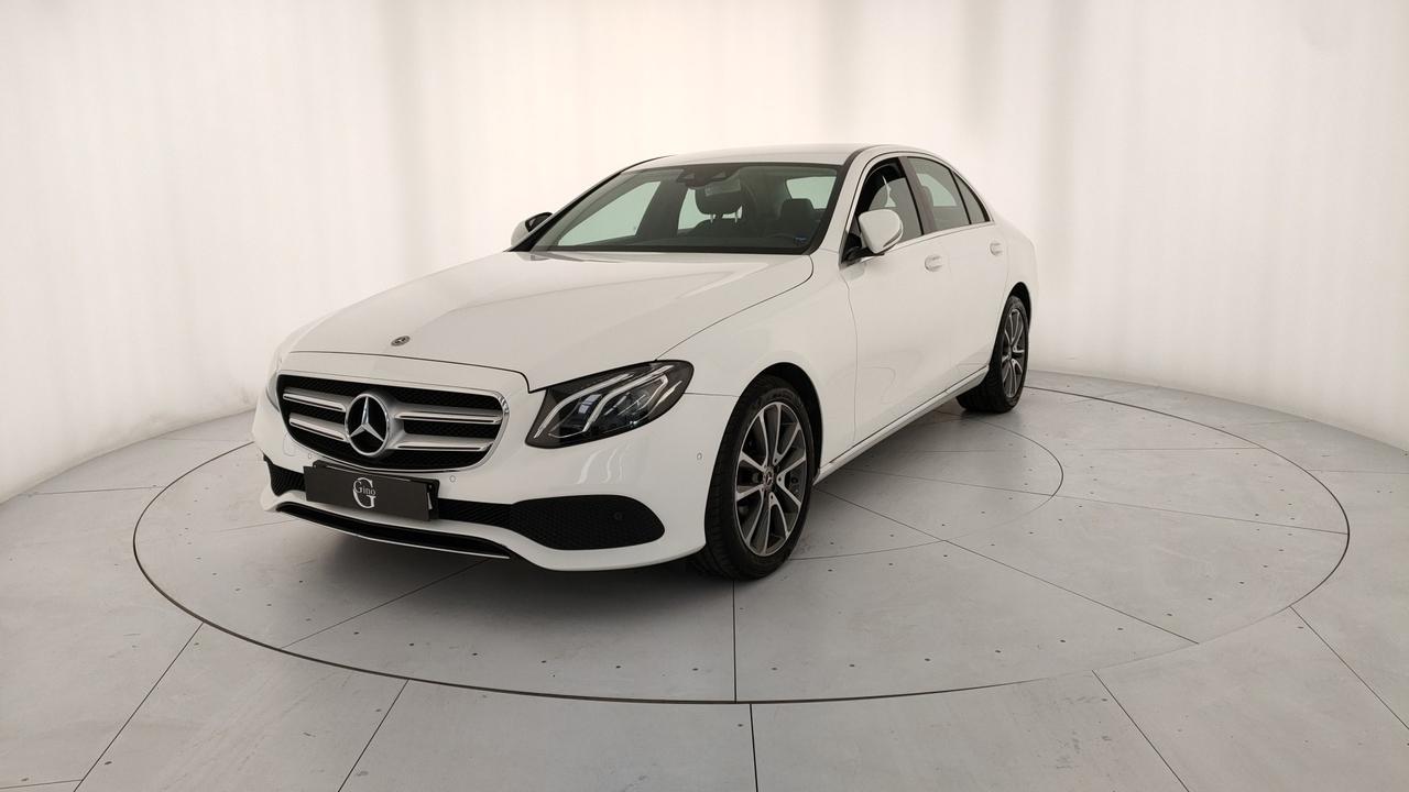 Mercedes-Benz E 220 d Business Sport 4matic auto