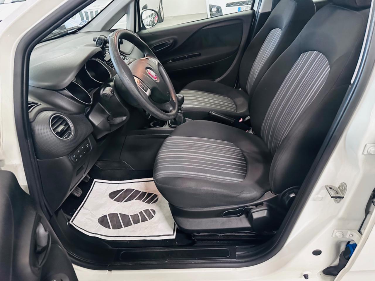 Fiat Punto Evo 1.4 5 porte Dynamic Natural Power