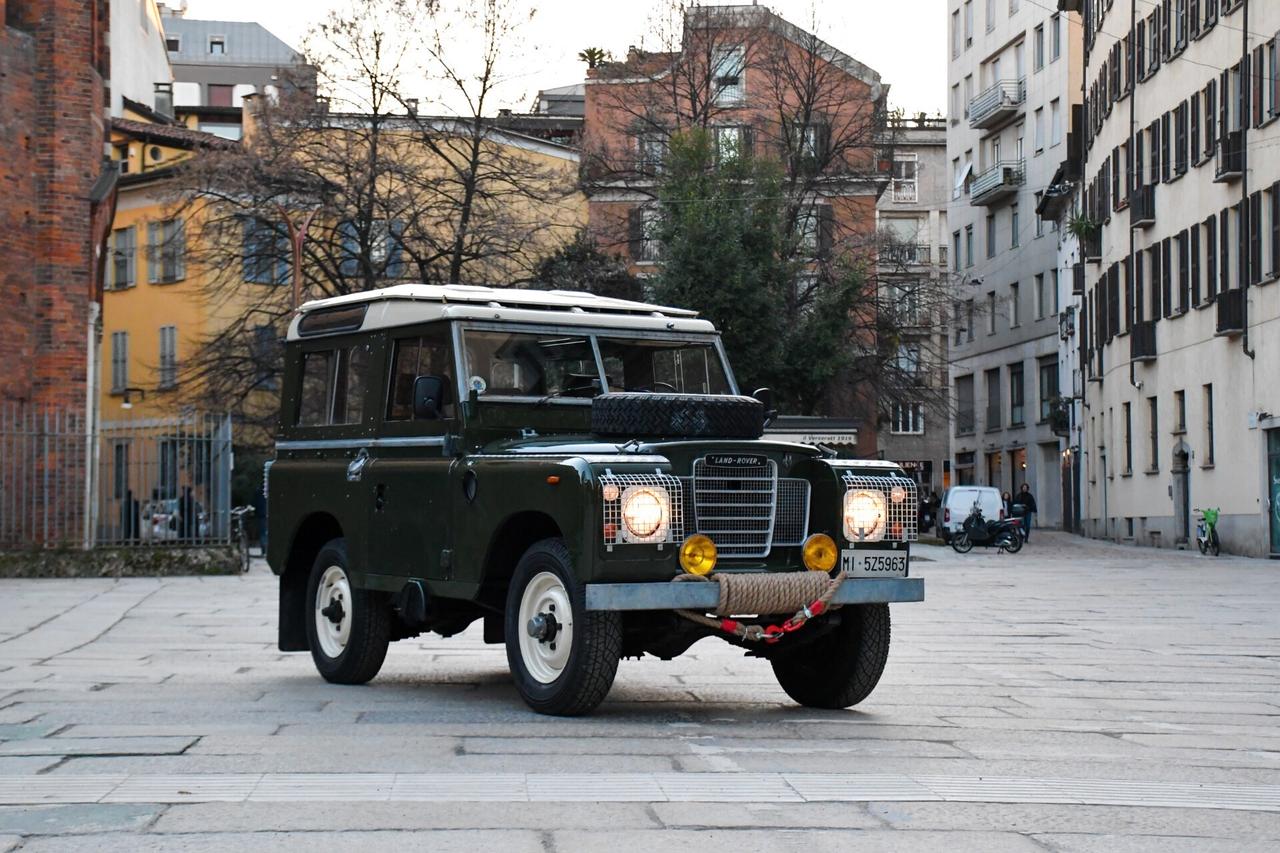 Land Rover Series 88