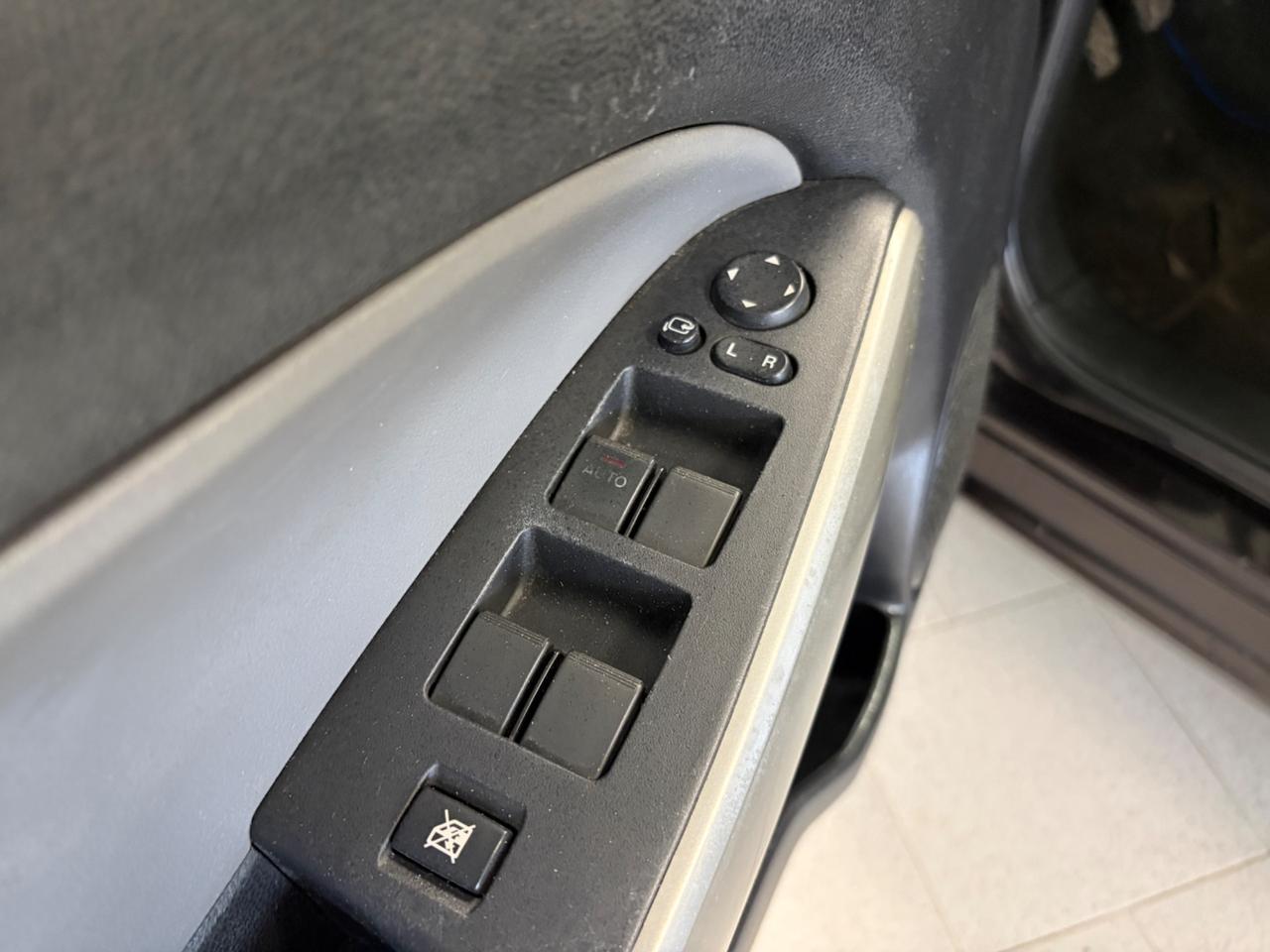 Mazda 2 1.3 16V 75CV 5p. 90th Anniversary