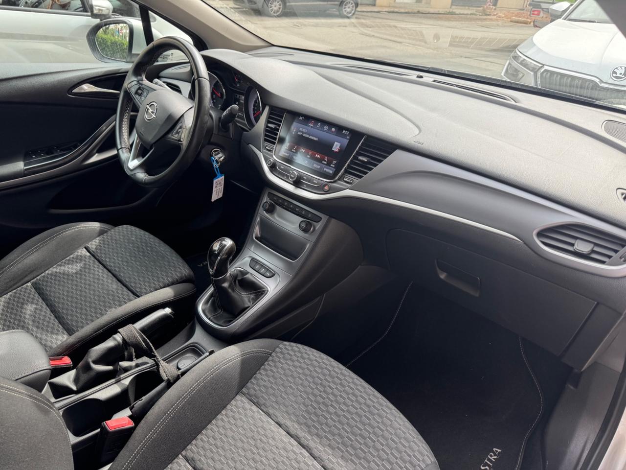 Opel Astra 1.6 CDTi 110CV S&S Innovation