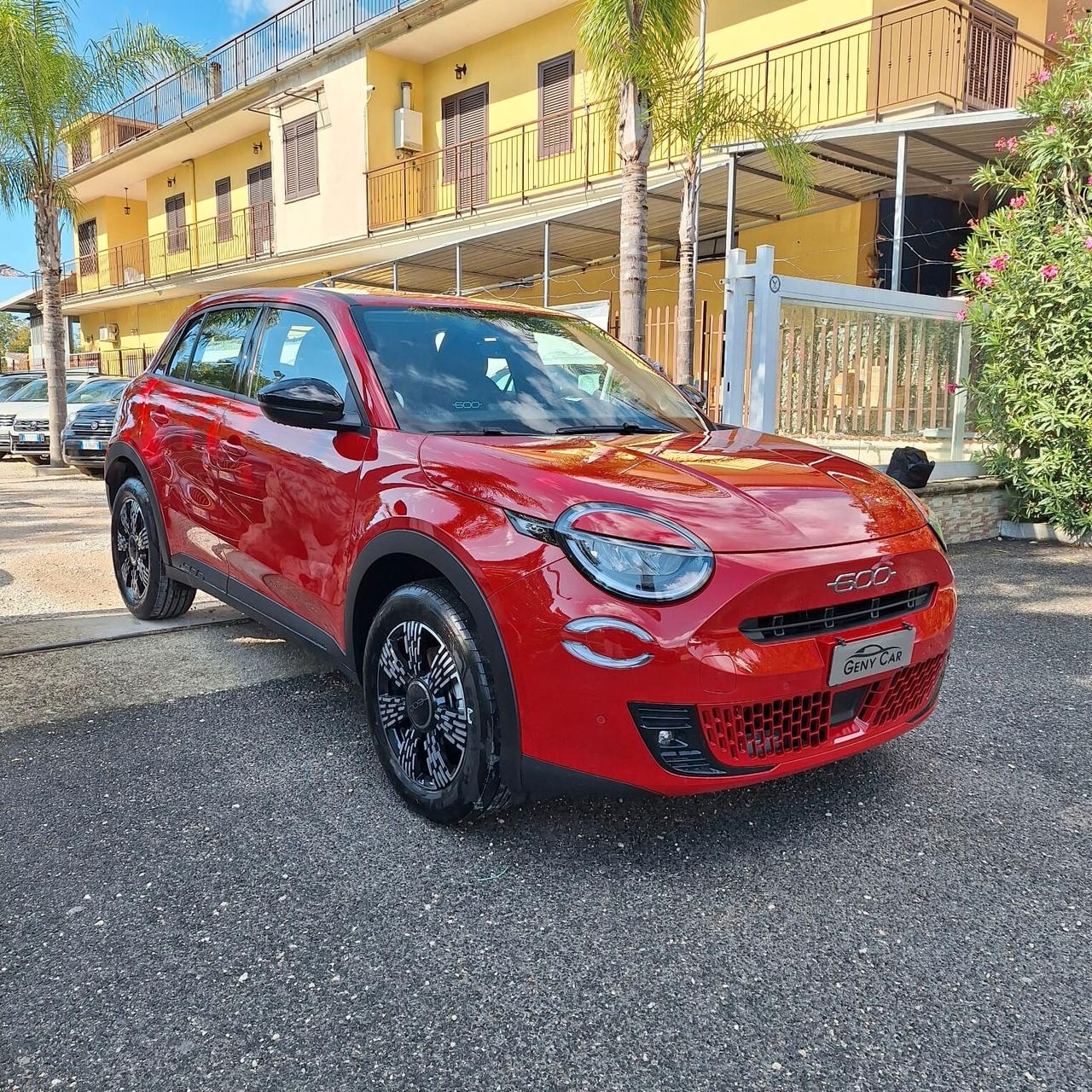 Fiat 600 Hybrid Serie Speciale Icon 110 CV DCT MHEV