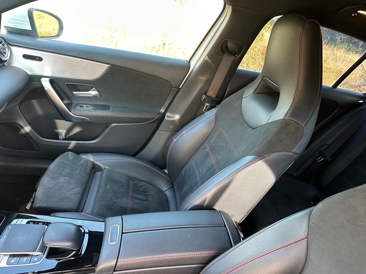 Mercedes-benz A 180 d Amg premium da vetrina