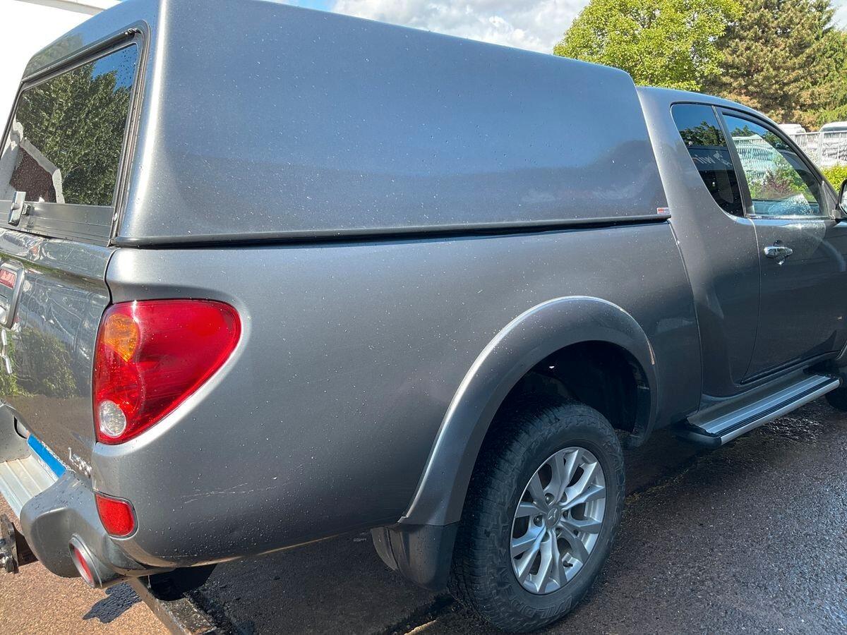 Mitsubishi L200 2.5 DI-D/178CV DC Intense Plus DPF