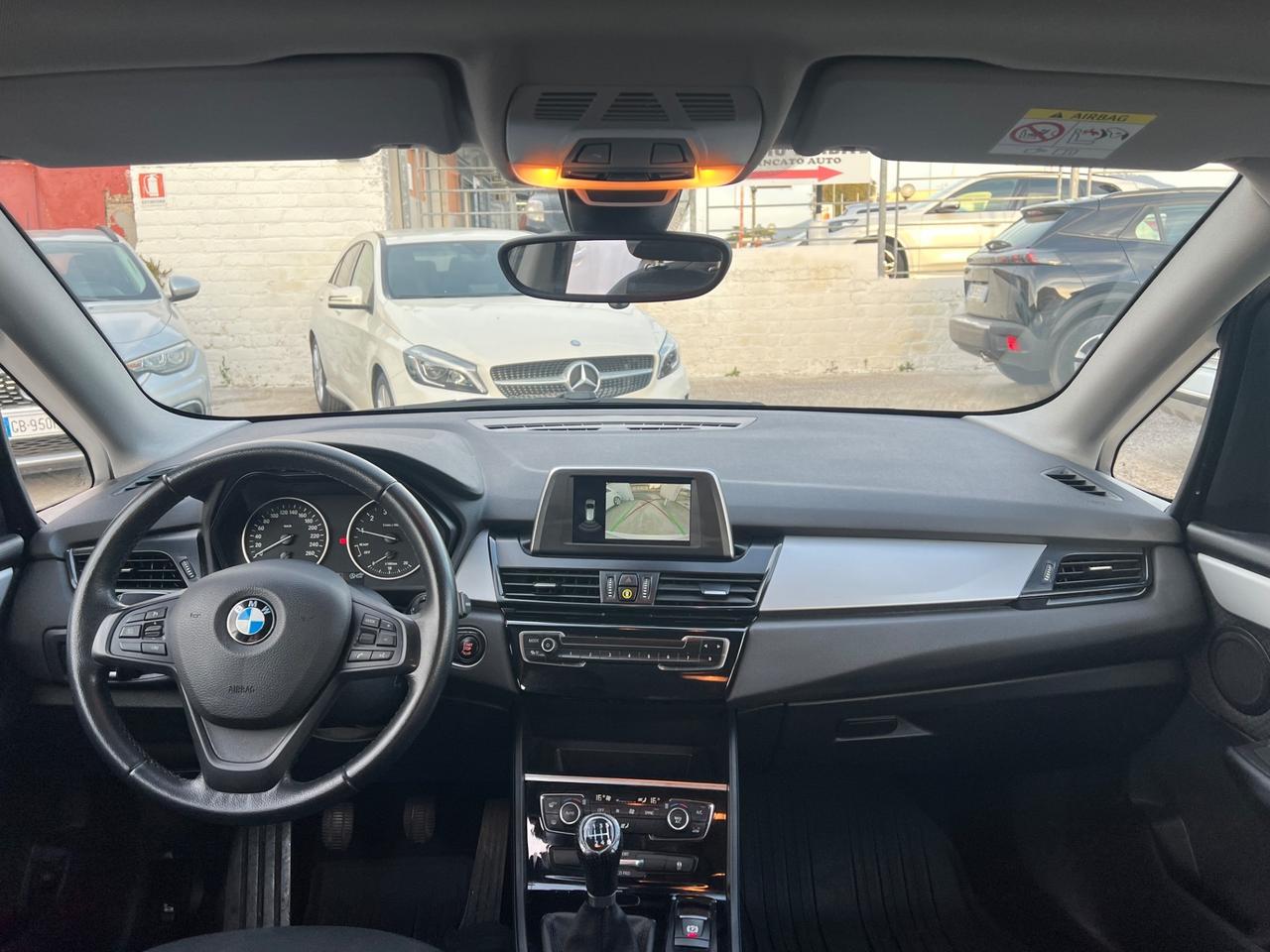 Bmw 2er Active Tourer 218i Advantage