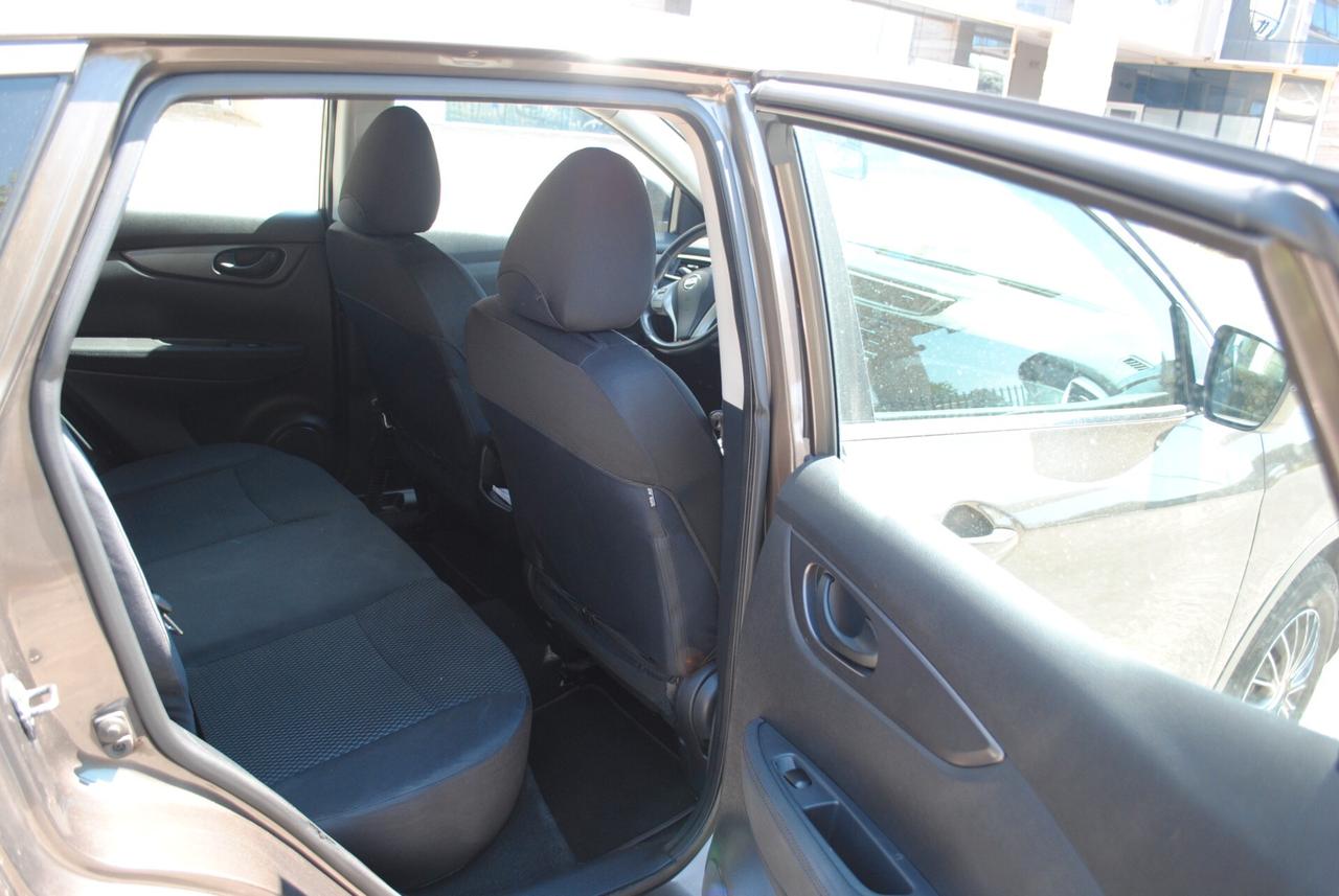 Nissan Qashqai 1.5 dCi Visia