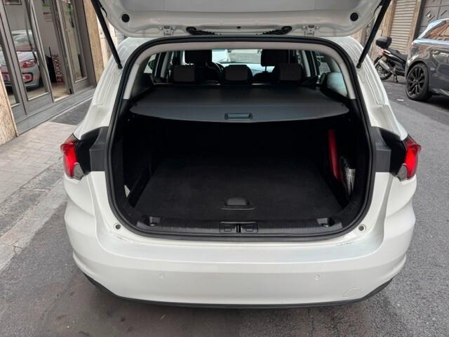 Fiat Tipo 1.6 Mjt S&S SW Lounge