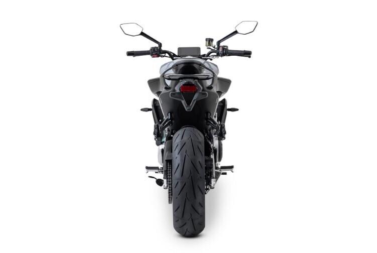 Cf Moto 675NK 3 CILINDRI 90CV
