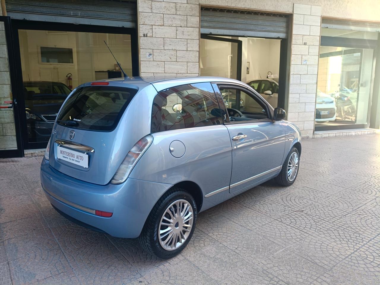 LANCIA YPSILON -IMPECCABILE-NEOPATENTATI-Euro4690-
