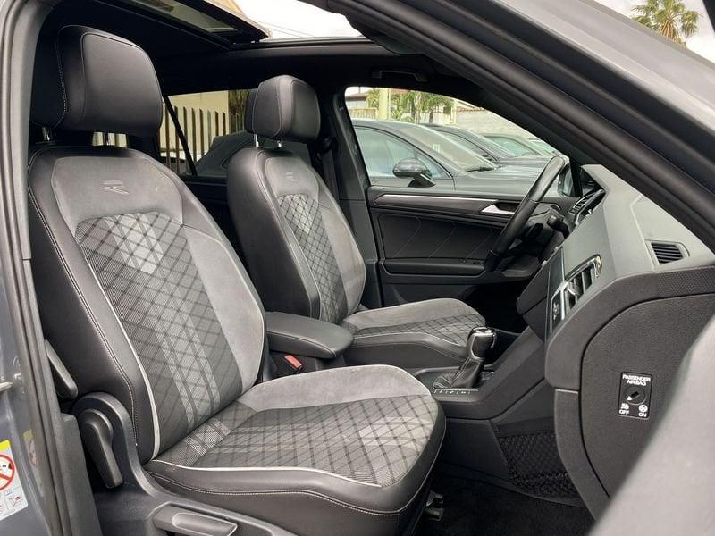 Volkswagen Tiguan R-Line 2.0 TDI 150CV DSG Tetto