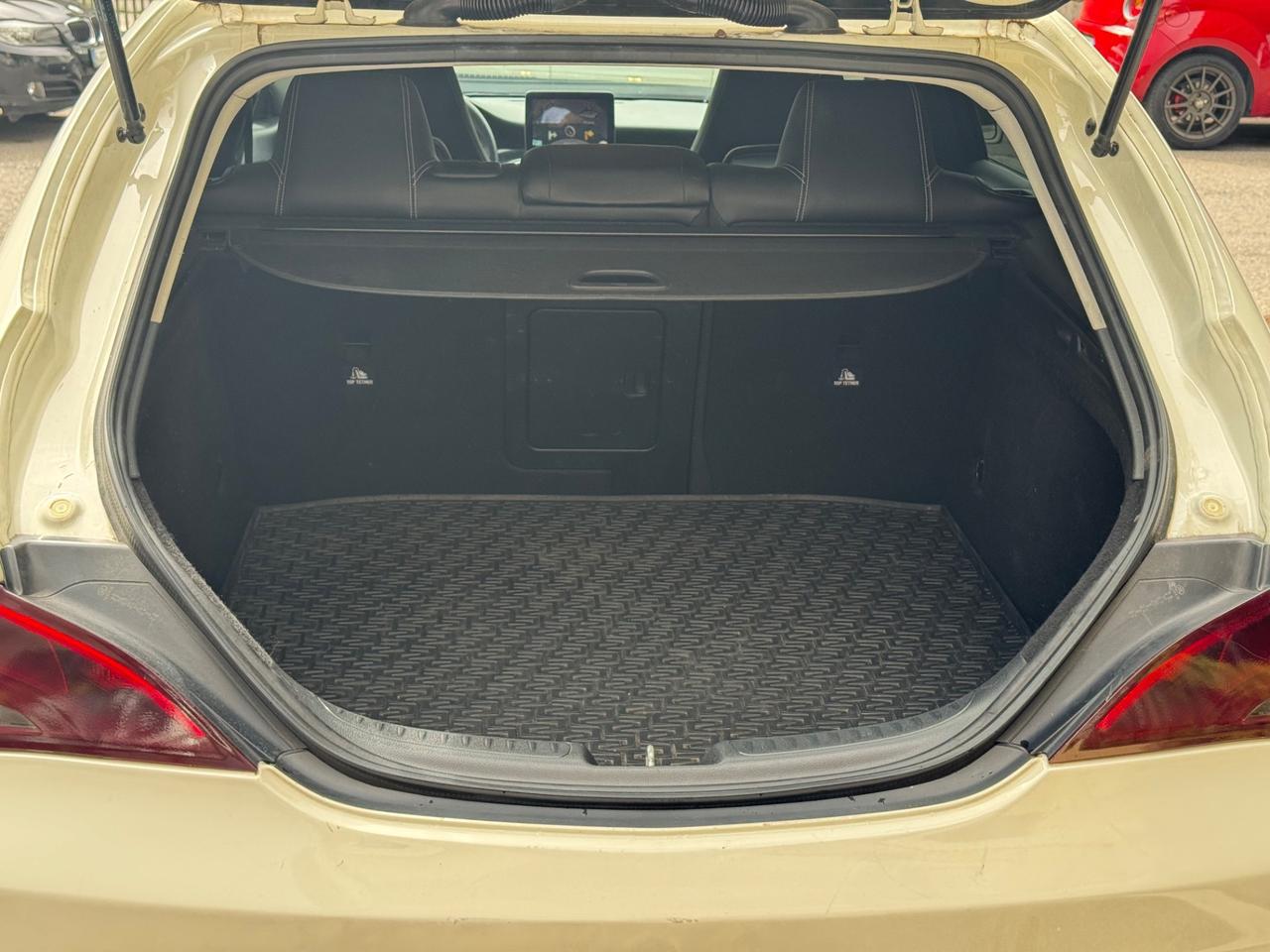 Mercedes-benz CLA 200 d 4Matic Automatic Executive