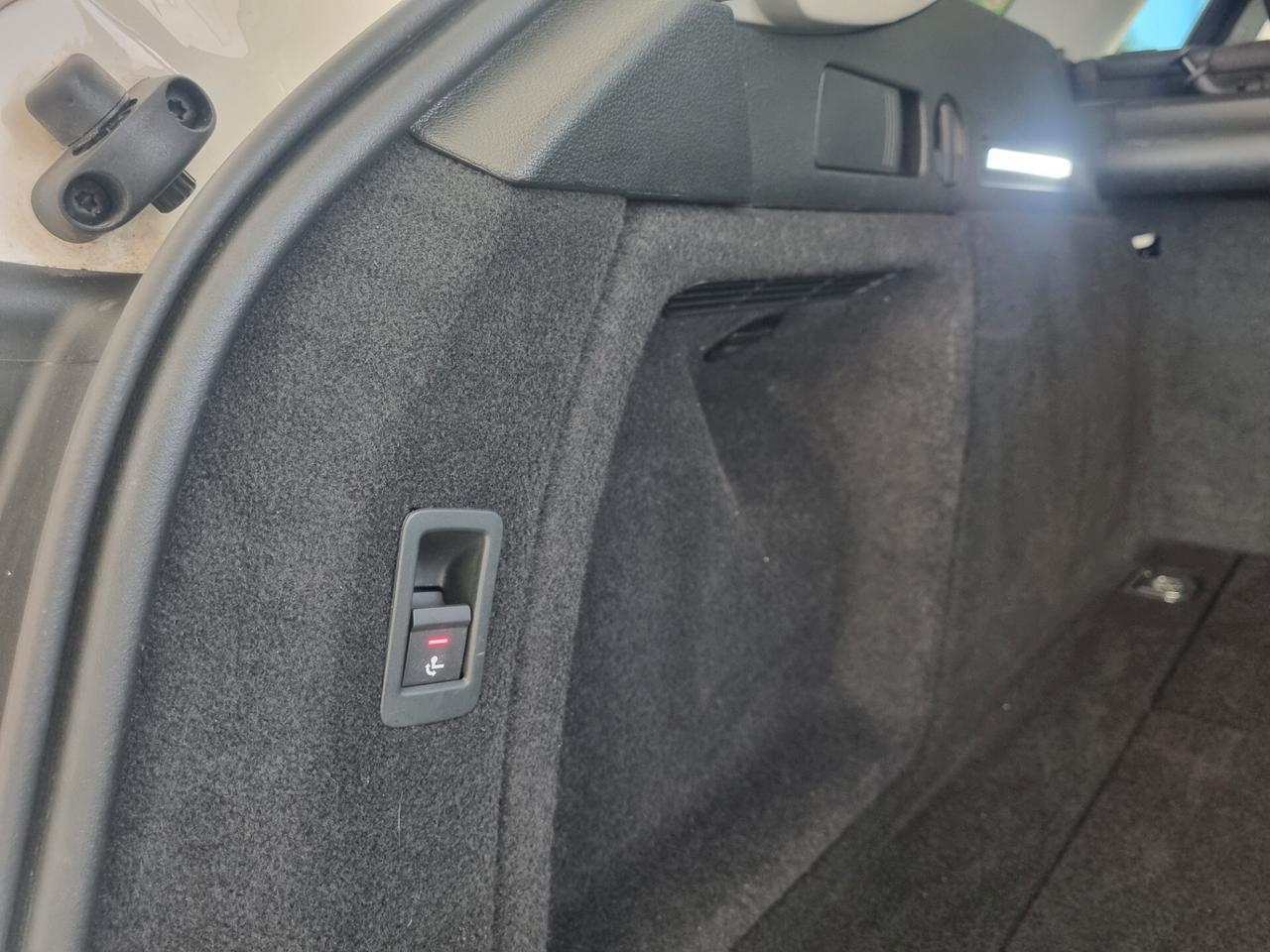 Audi A4 Avant 2.0 TFSI g-tron Business Sport