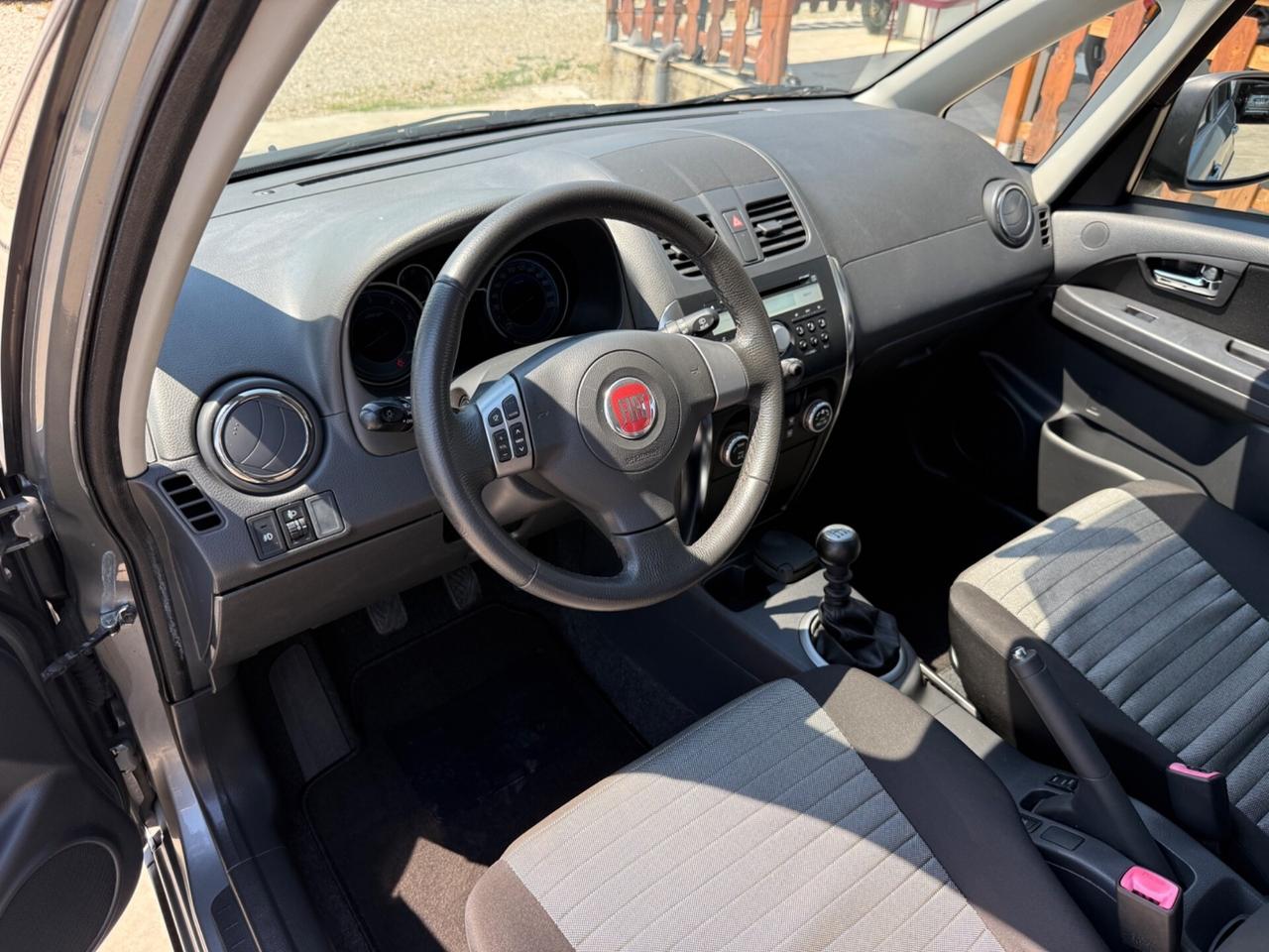 Fiat Sedici 2.0 MJT 16V DPF 4x4 Emotion