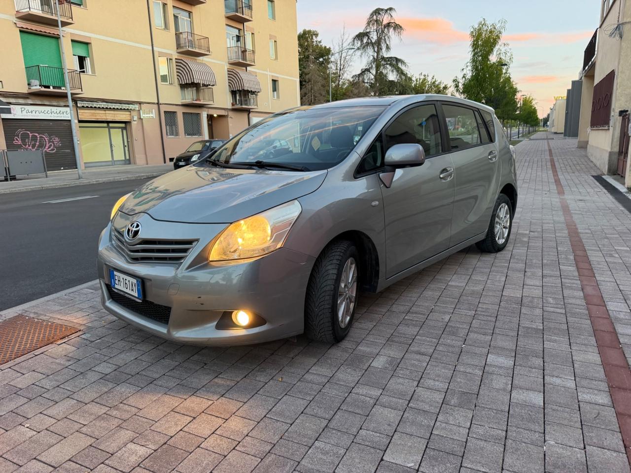 Toyota Verso 2.0 D Sol 7 posti