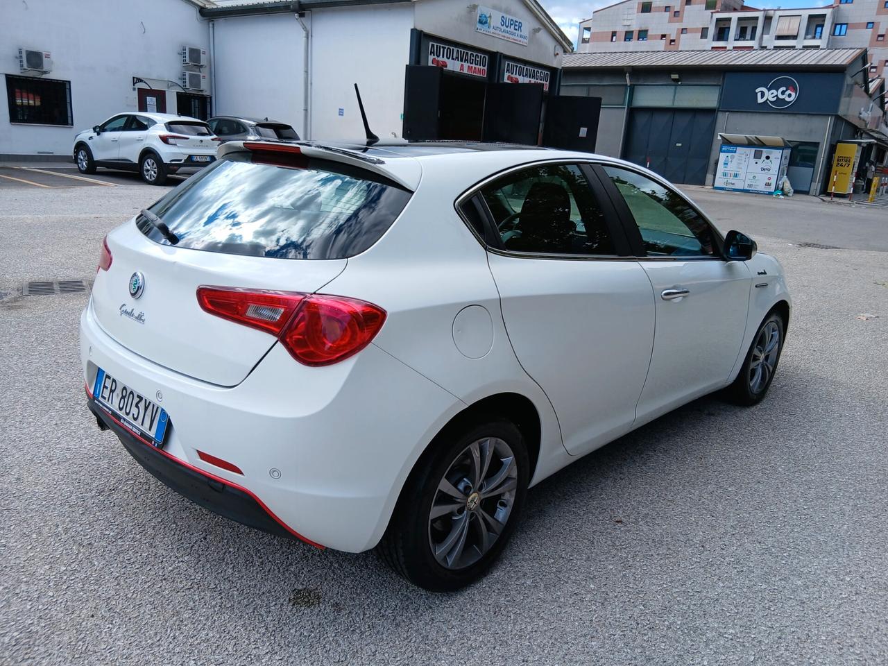 Alfa Romeo Giulietta 1.6 full carbon 105 CV Exclusive sportiva