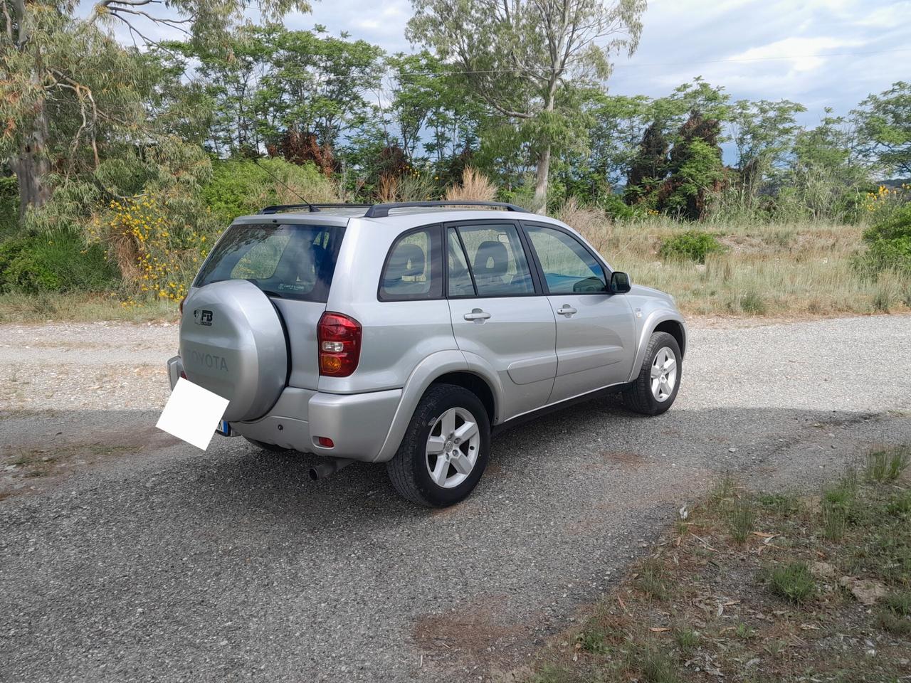 Toyota RAV 4 RAV4 2.0 Tdi D-4D cat 5 porte Sol