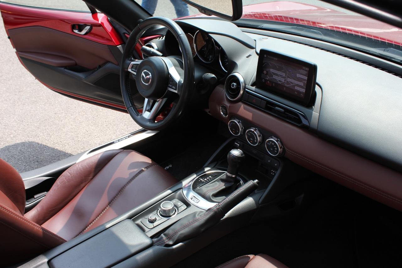 Mazda MX-5 2.0L SKYACTIV-G RF PLUS SPORTLINE AUTOMATICA