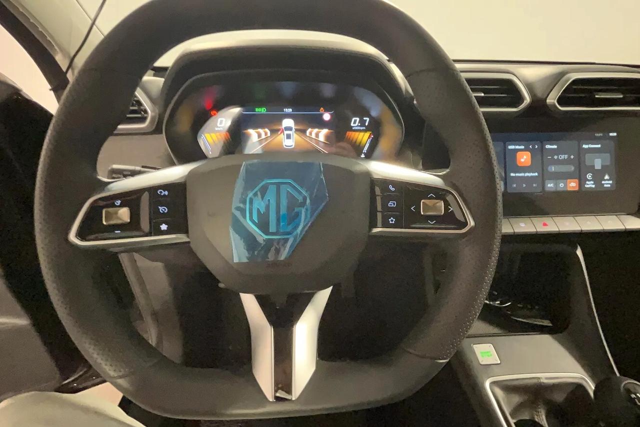 Mg ZS 1.5 Standard