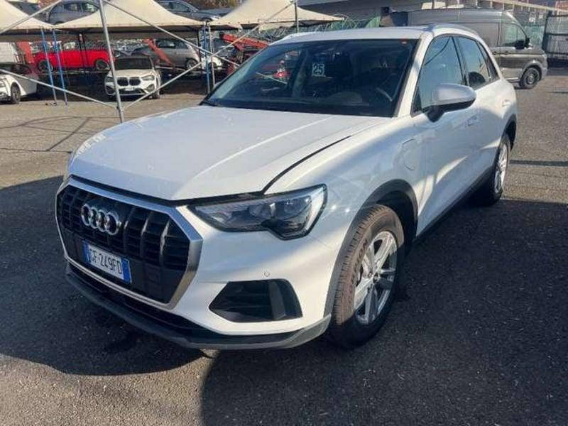 Audi Q3 45 1.4 tfsi e Business s-tronic