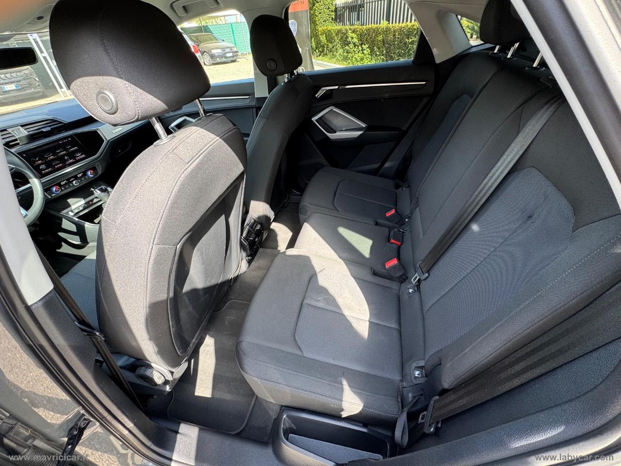 AUDI Q3 SPB 35 TDI S tronic Business Plus