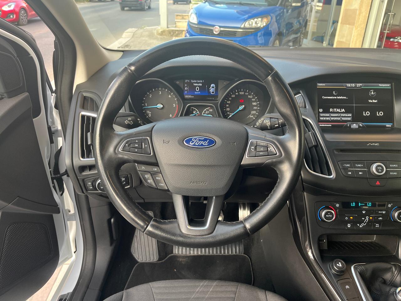 Ford Focus 1.5 TDCi 120 CV ST Line