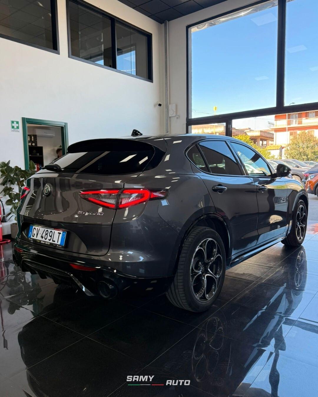 Alfa Romeo Stelvio 2.2 Turbodiesel 160 CV AT8 RWD Veloce