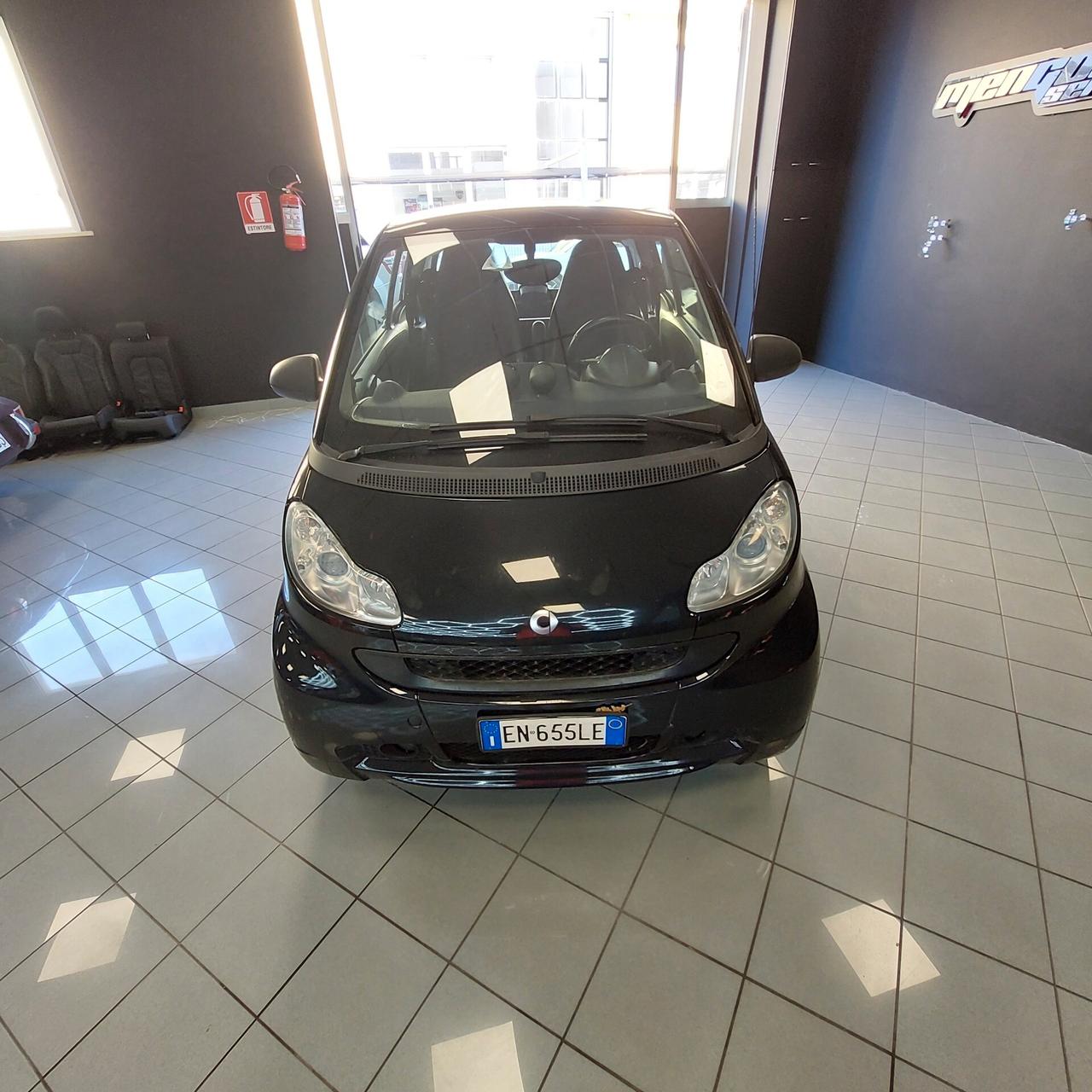 Smart ForTwo 1000 52 kW coupé pure