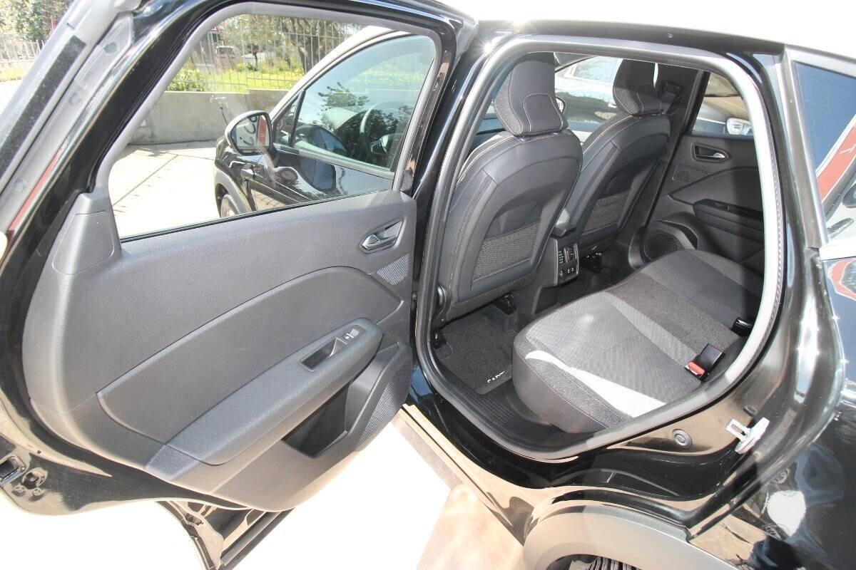 Renault Captur TCe 90 Techno 18.000KM|2025