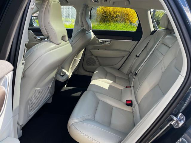 VOLVO V90 Cross Country D4 AWD Geartronic Pro