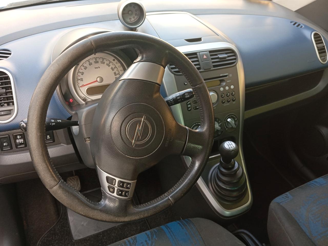 Opel Agila 1.0 12V 65CV valuto permute