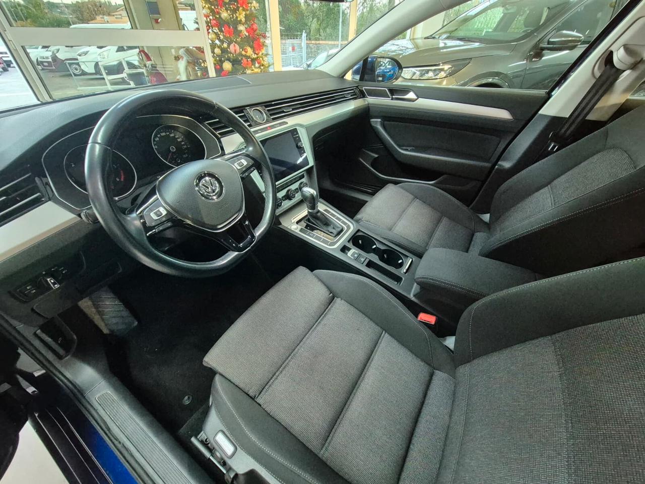 Volkswagen Passat Variant 1.6 TDI SCR DSG Business BMT