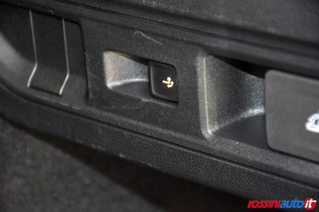 VOLKSWAGEN Passat 2.0 TDI 150 CV DSG BUSINESS + MATRIX LED + EASY OP