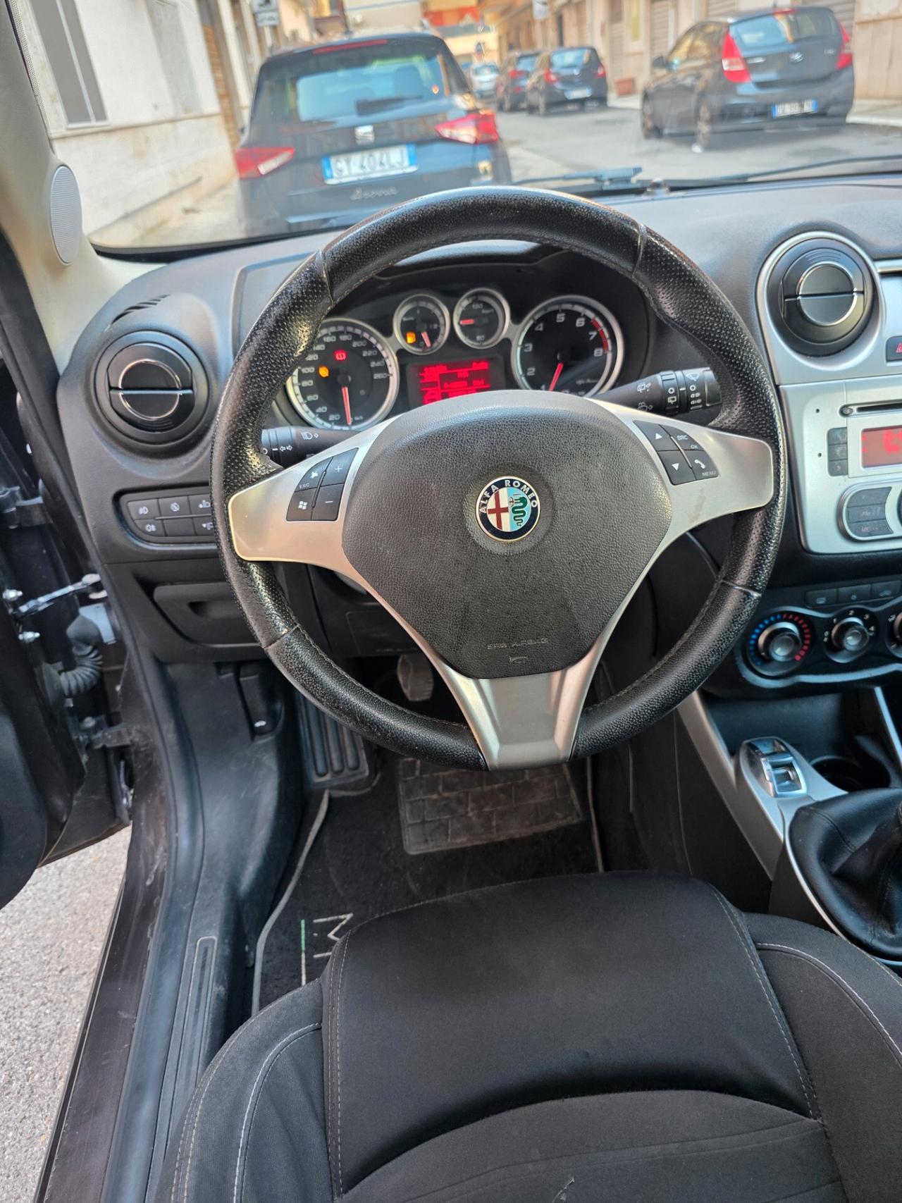 Alfa Romeo MiTo 1.4 105 CV M.air S&S Distinctive