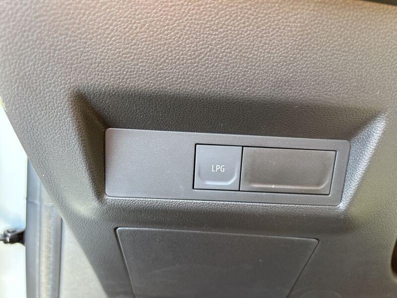 Renault Captur II 2024 1.0 eco-g Techno 100cv