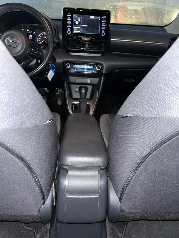 Toyota Yaris Yaris 1.5 Hybrid 5 porte Business