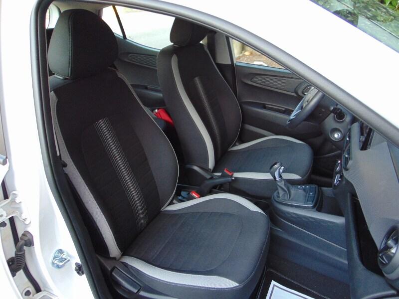 HYUNDAI i10 3ª serie i10 1.0 MPI AT Connectline