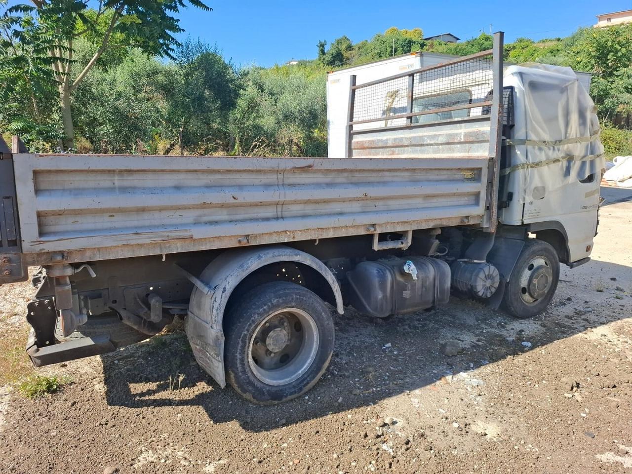 ISUZU RIBALTABILE 3.0 DIESEL SINISTRATO